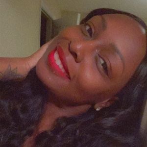 Meet your Posher, Yolanda